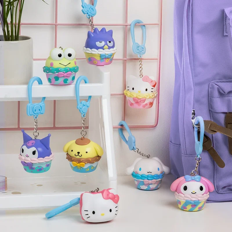 HELLO KITTY - Sweet Treats - Backpack Buddies Blind Bag - 1 Unidade